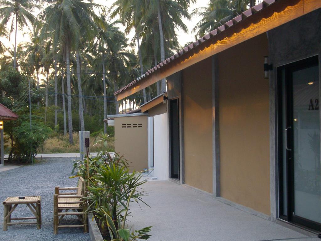 Blue Midnight Hostel Ko Pha Ngan Exterior photo